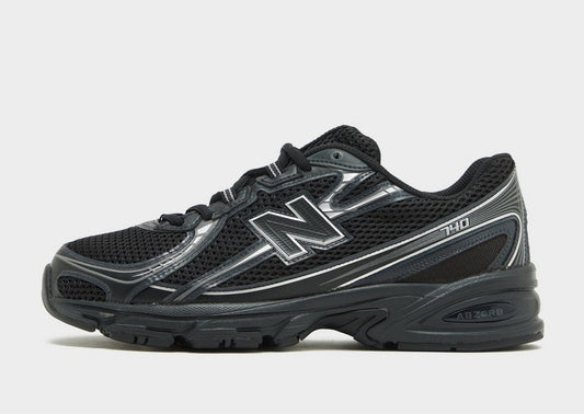 New Balance 740 Black